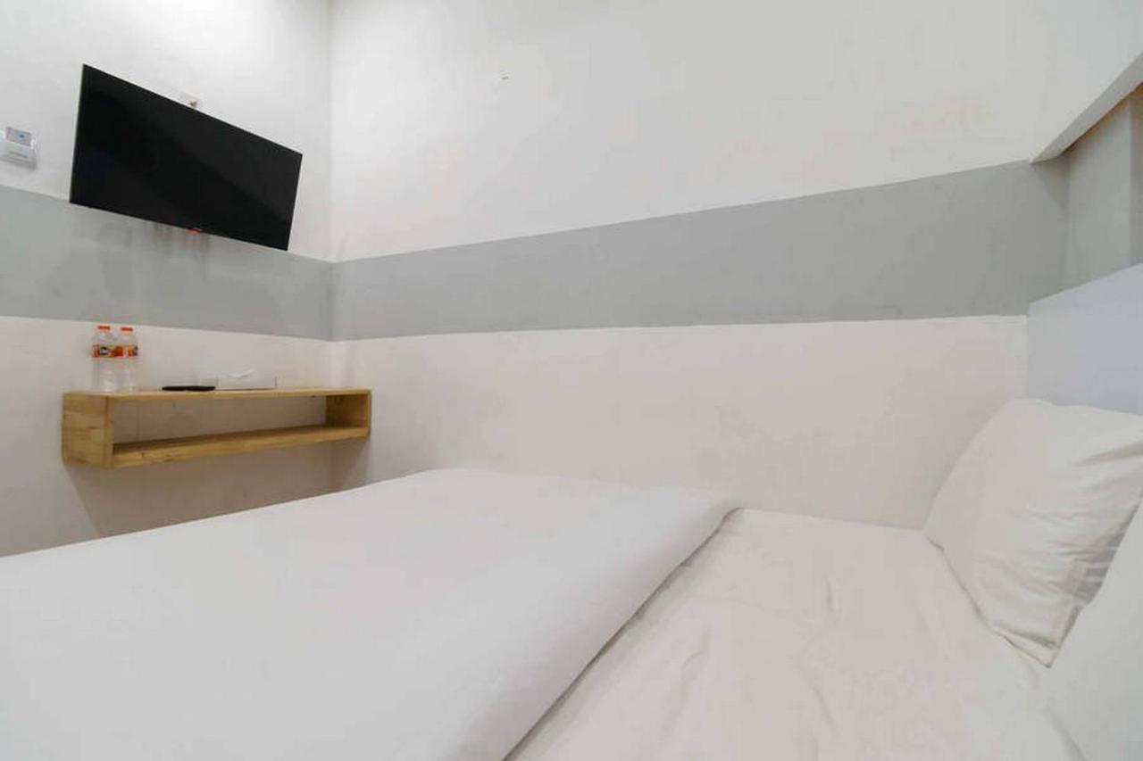 Jotel Guest House Mitra Reddoorz Pulauberayan Zewnętrze zdjęcie