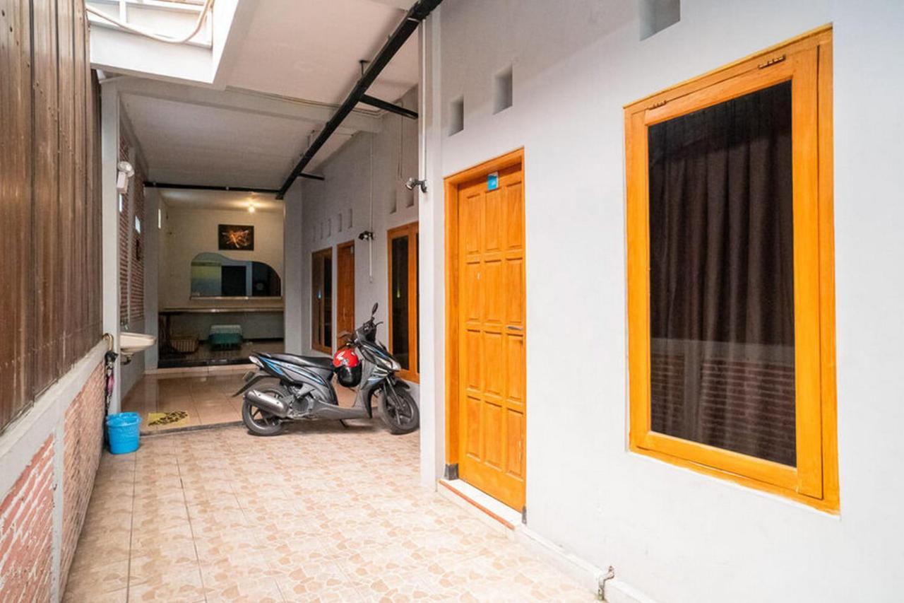 Jotel Guest House Mitra Reddoorz Pulauberayan Zewnętrze zdjęcie